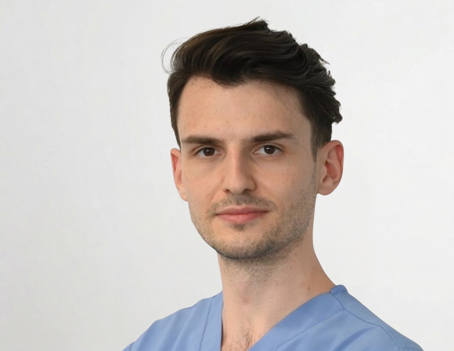 Dr. Mihai Ionescu, medic specialist chirurgie buco-maxilo-facială la Dental Science, sector 6 București